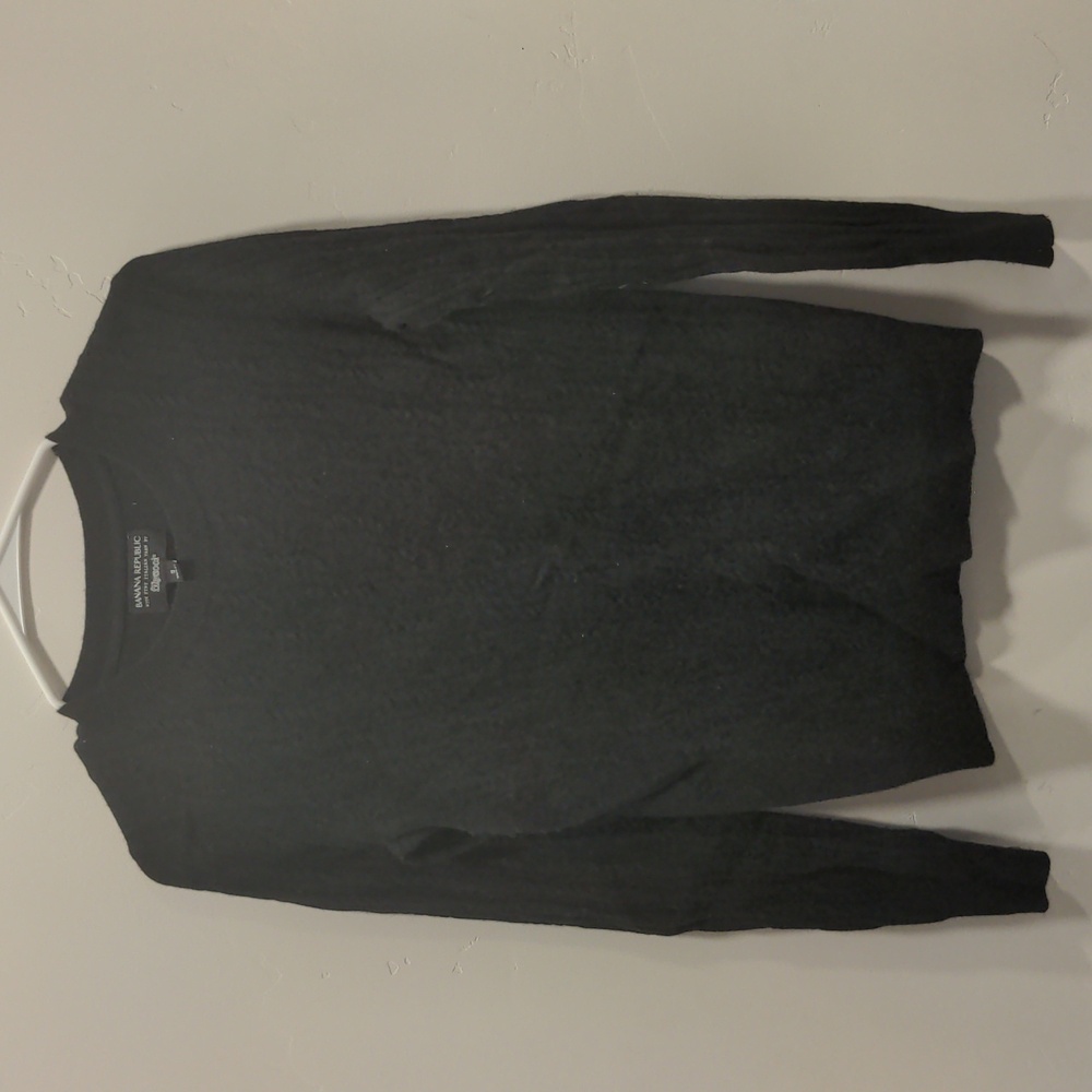 Banana Republic Black Wool and Cashmere Lightweight Sweater, size S